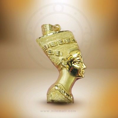 18K Gold Nefertiti Pendant - Elegant Egyptian Jewelry 18K Gold Nefertiti Pendant - Elegant Egyptian Jewelry